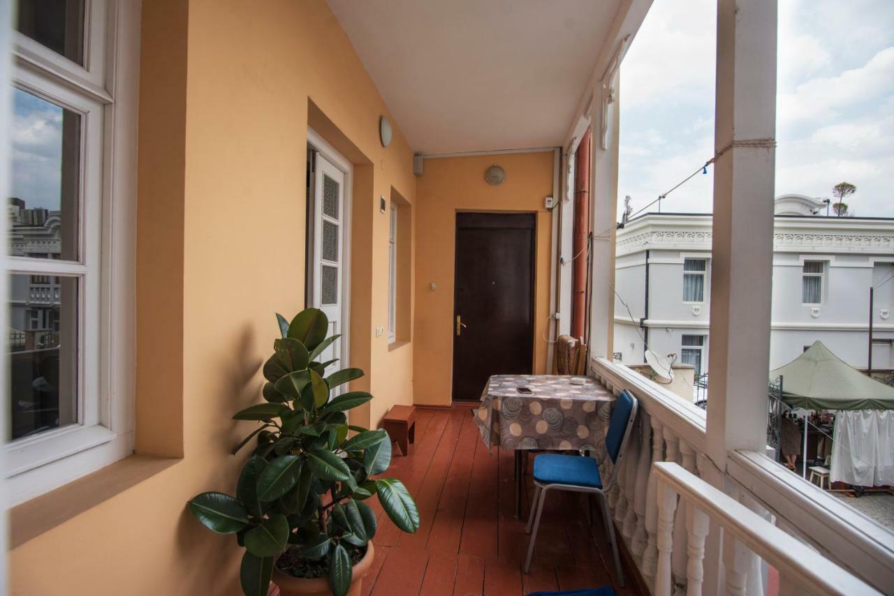 Meidan Suites Tbilisi Exterior photo